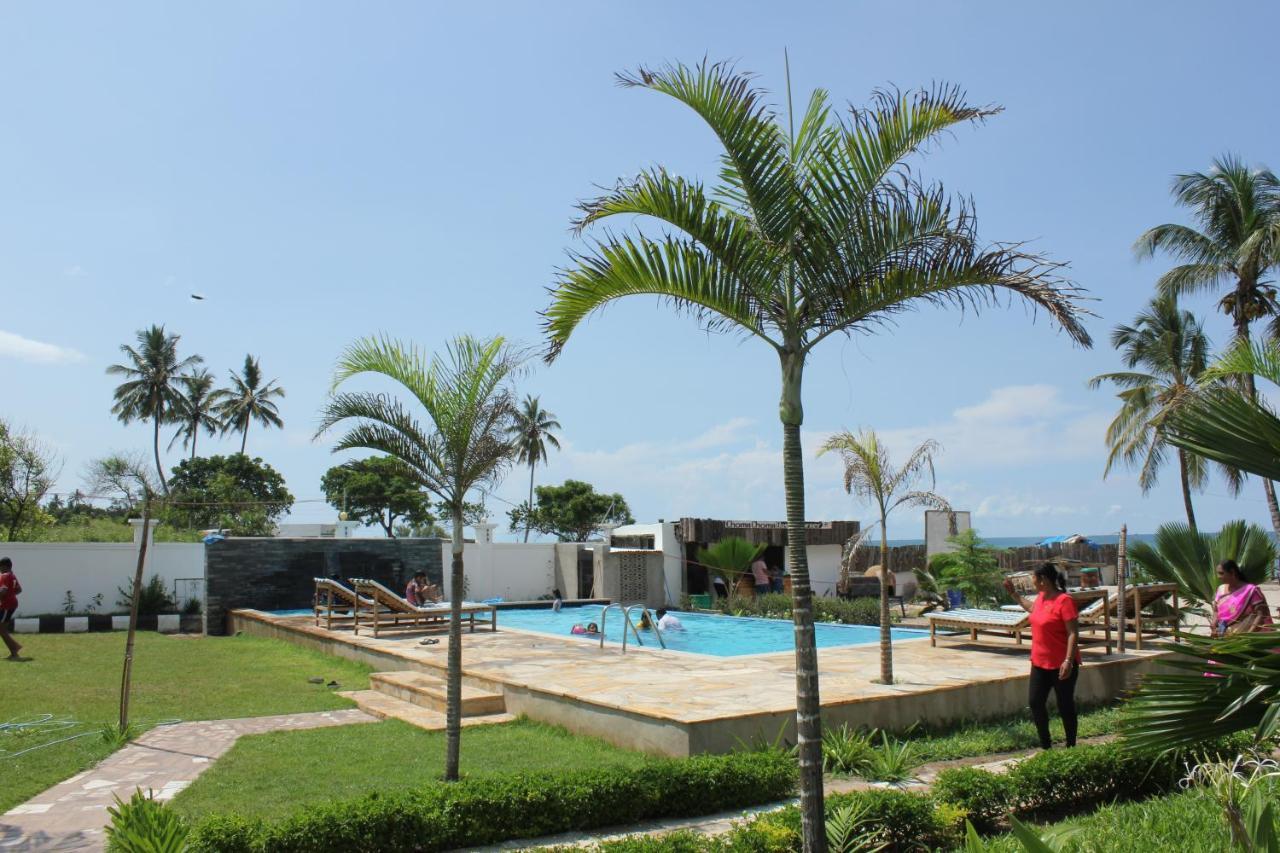Dahl Resort *